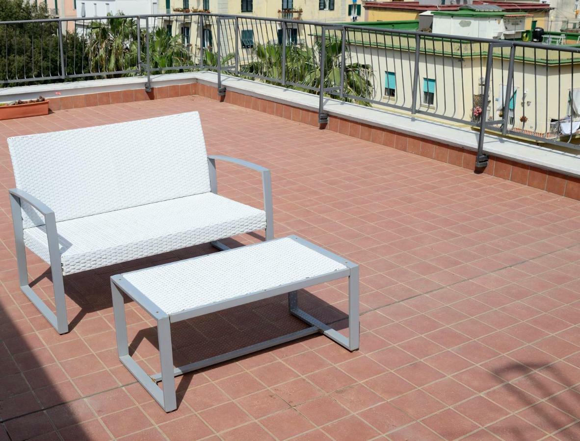 Appartement Terrazza Eurialo à Naples Extérieur photo